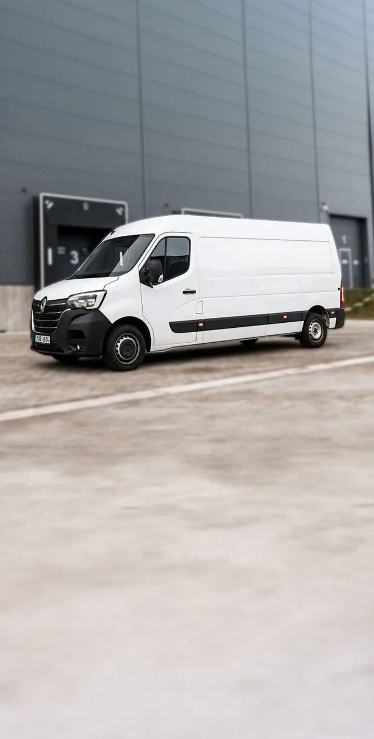 Dodávka Renault Master L3H2 k pronájmu od UNLOADED